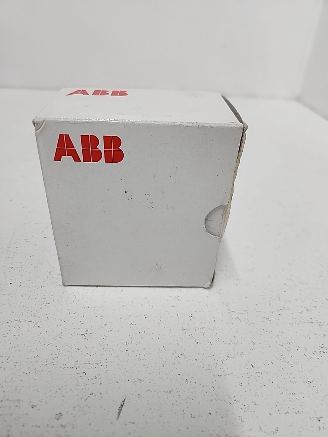 ABB 1SBL137001R1101 Contactor Relay 25A AF09-30-01-11 **NOS** **FAST SHIPPING**