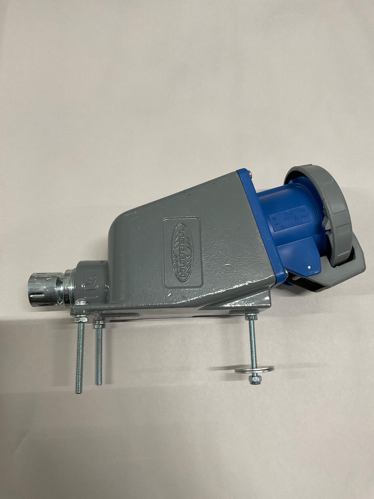 Hubbell 460R9W Female Receptacle w/ Box 60A 3PH 250VAC 4 Wire 5 HP