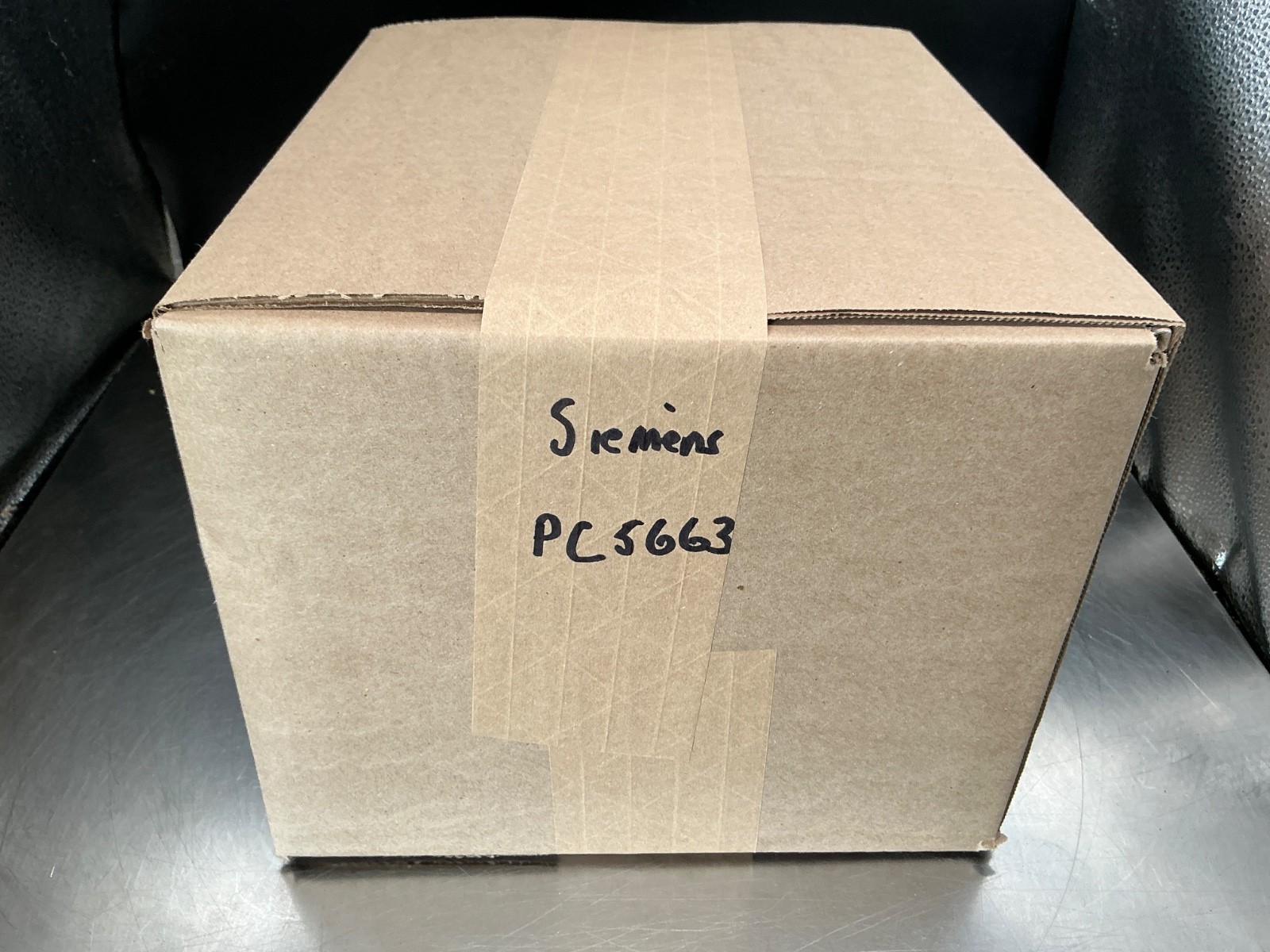 Siemens PC5663 BREAKER MD 3P PLUG-IN MOUNT ASSBY LN-LD
