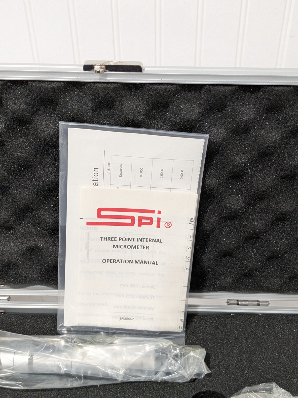 SPI Mechanical Hole Micrometer: 1.6000 to 2.0000" Range 21-907-1