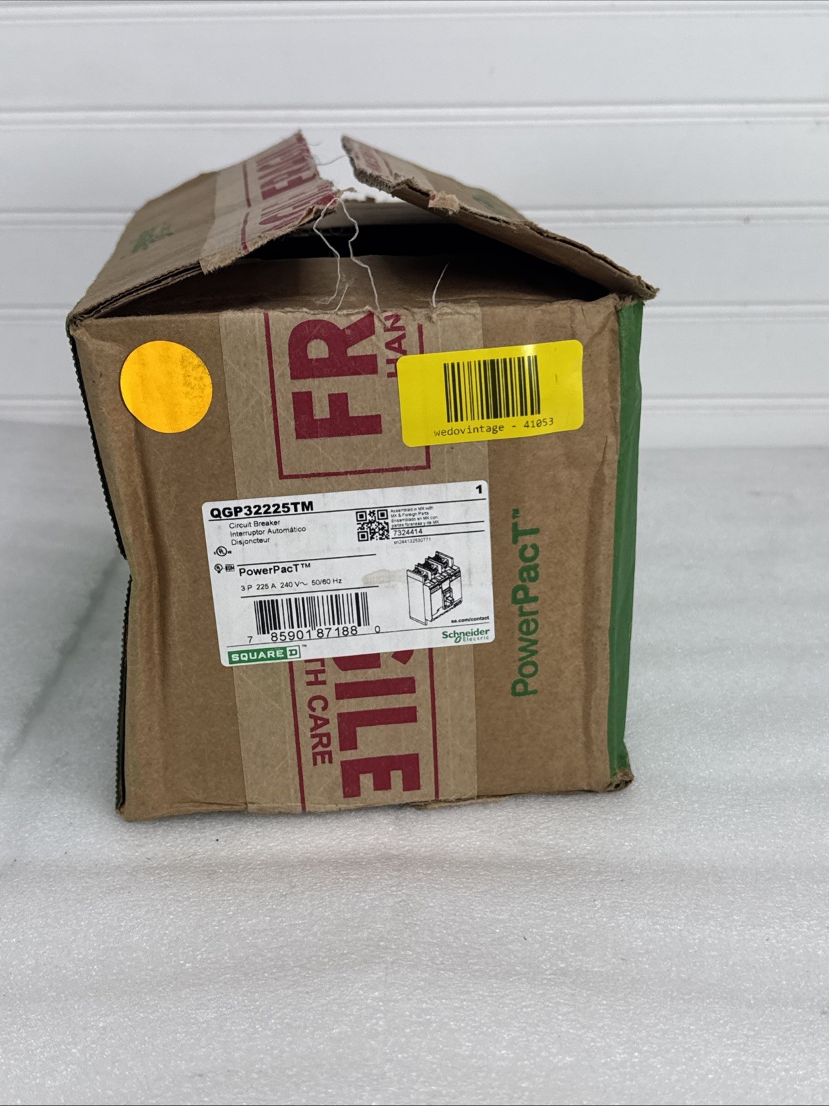 Square D QDP32225TM Circuit Breaker 225A 3-Pole 240V 25kA Bolt-On