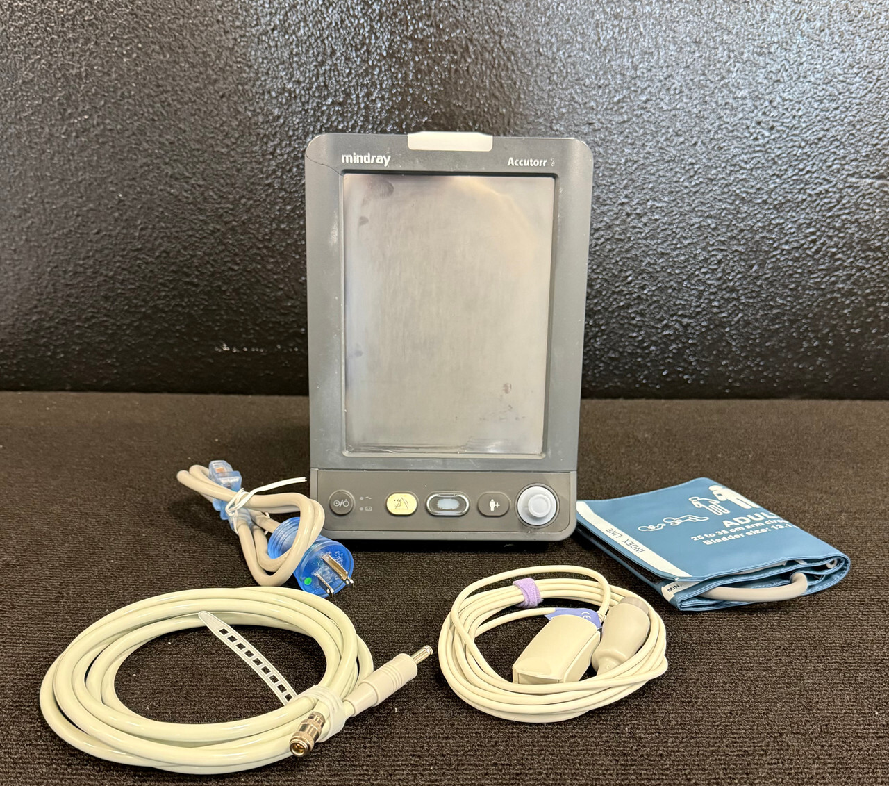 Mindray Accutor 7 with New Accessories