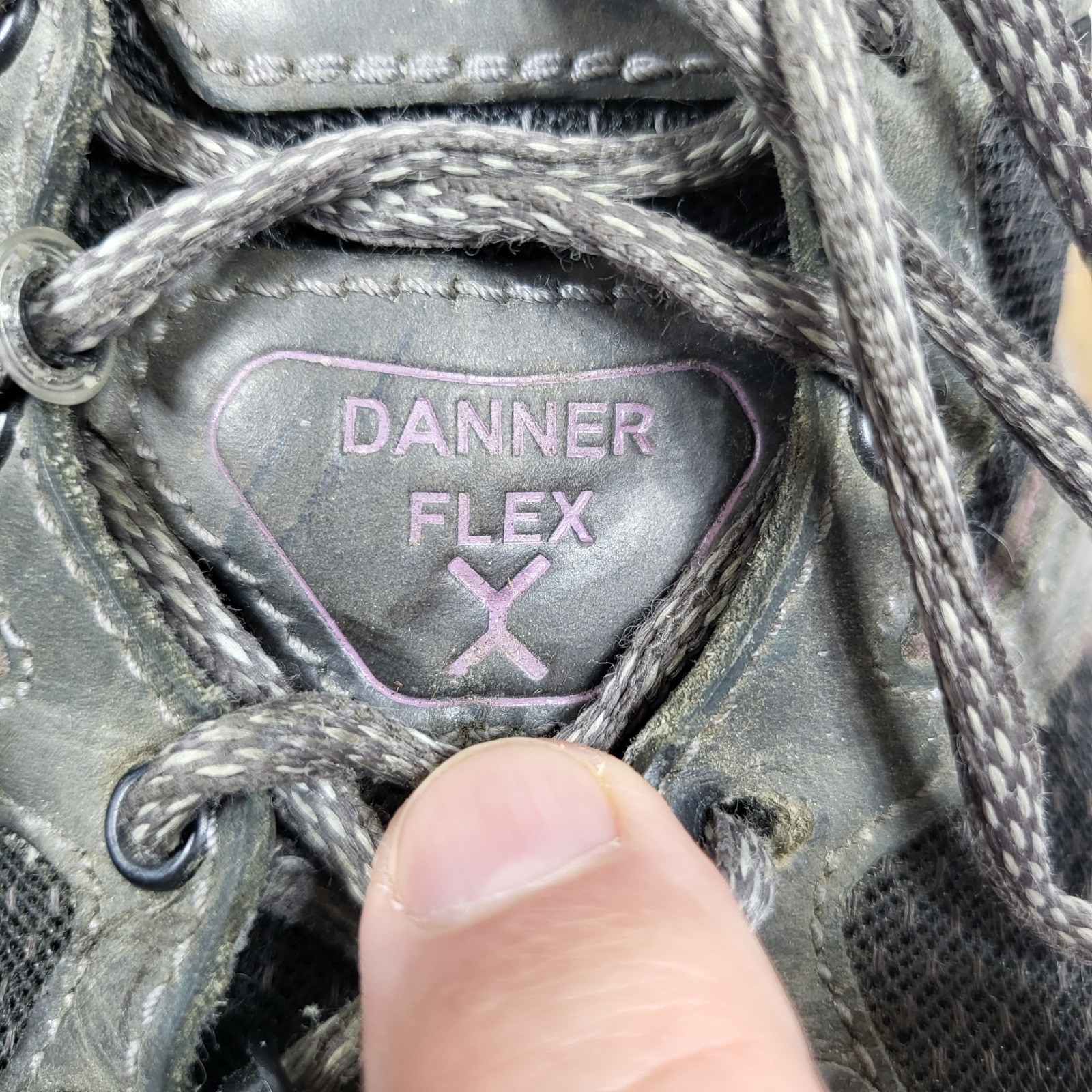 Danner Women’s Springfield Low Gray ESD Composite Toe Shoes 12212 Size 8 Read*