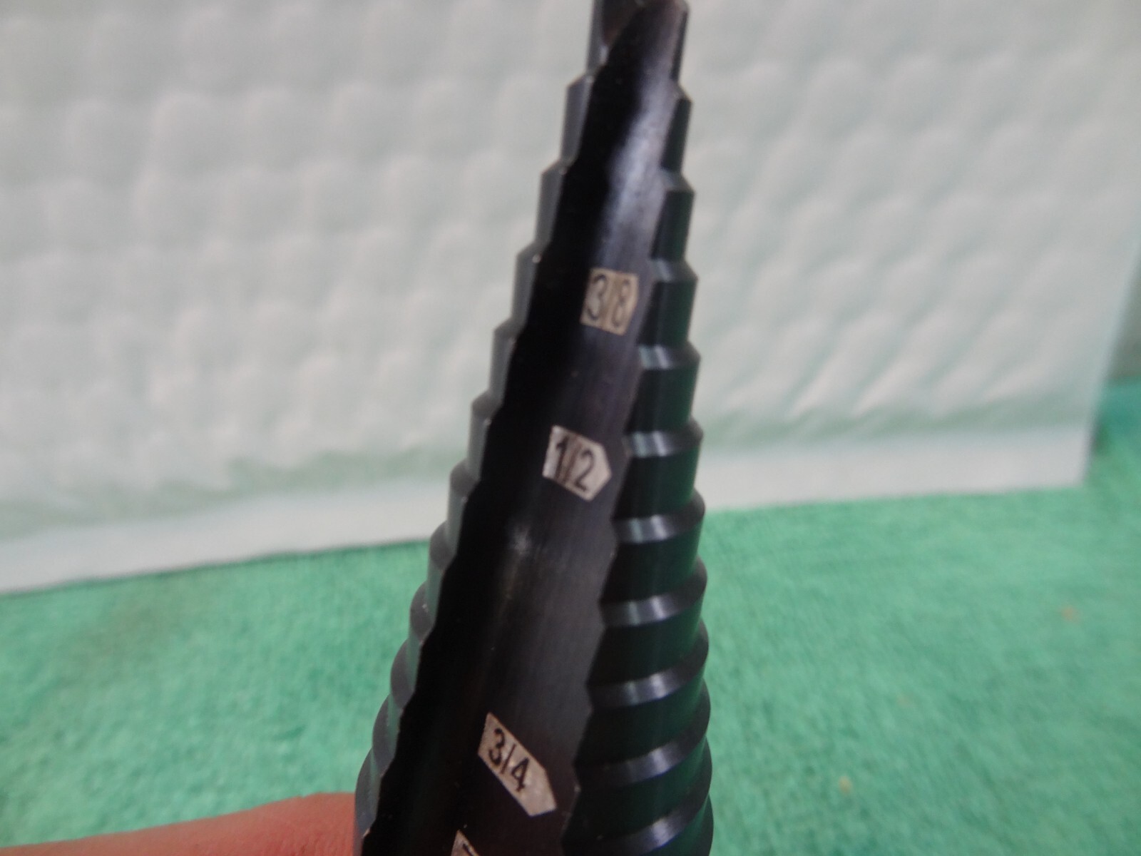 Klein Tools ‘Unibit’ Step Drill Bit – KTSB14 – 3/8″ to 7/8″