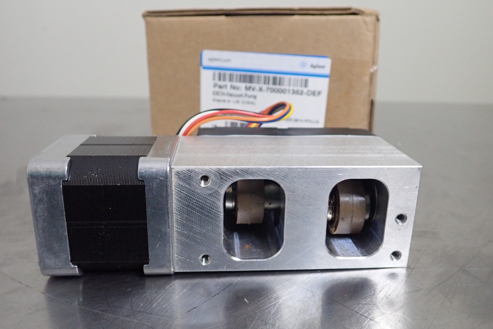 Agilent Technologies MV-X-700001352 Vacuum Pump