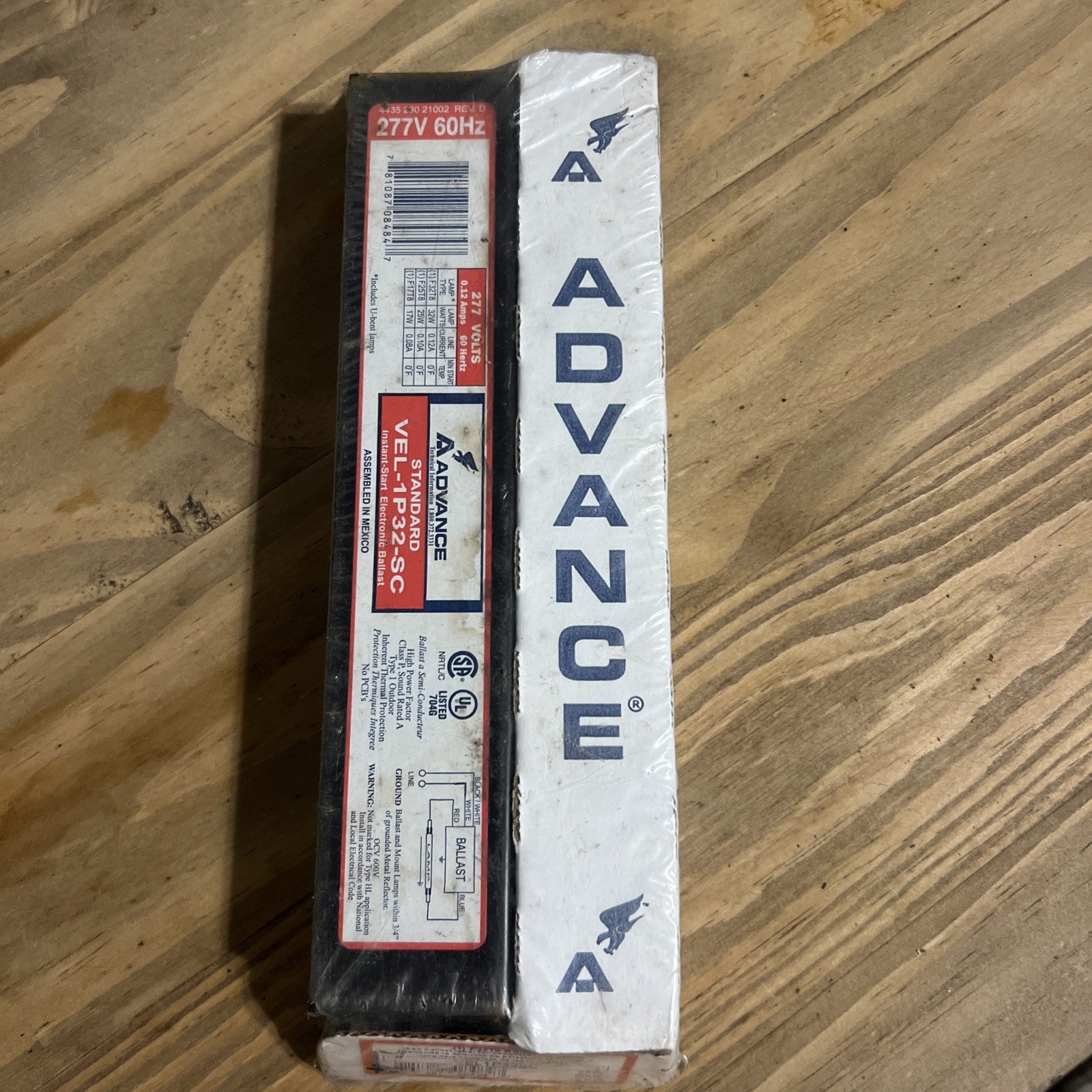 ADVANCE STANDARD VEL-1P32-SC 277 VOLTS 60Hz