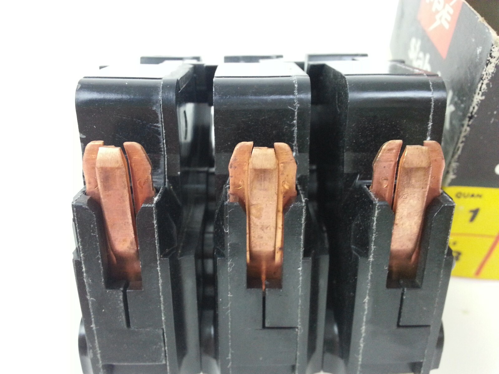 3P15 Federal Pacific Electric 15 Amp Circuit Breaker – Next Day Option – New