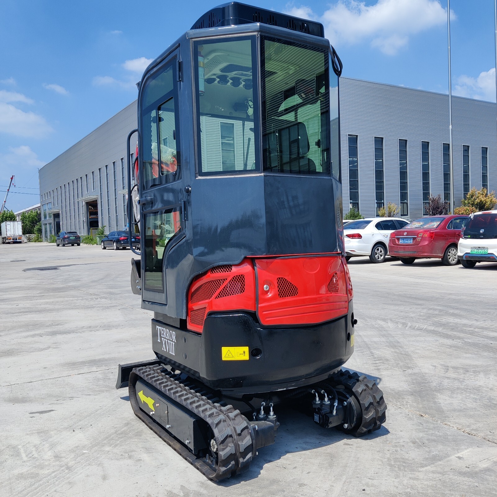 2 Ton New Mini Excavator Digger Tractor, EPA certified USA KUBOTA Diesel Engine