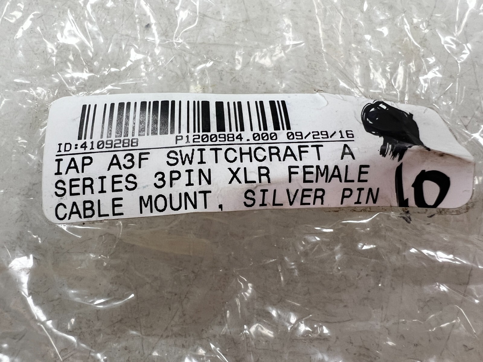 👀 2) NEW SWITCHCRAFT SERIES A 3-PIN XLR FEMALE CABLE MOUNT CONNECTOR A3F
