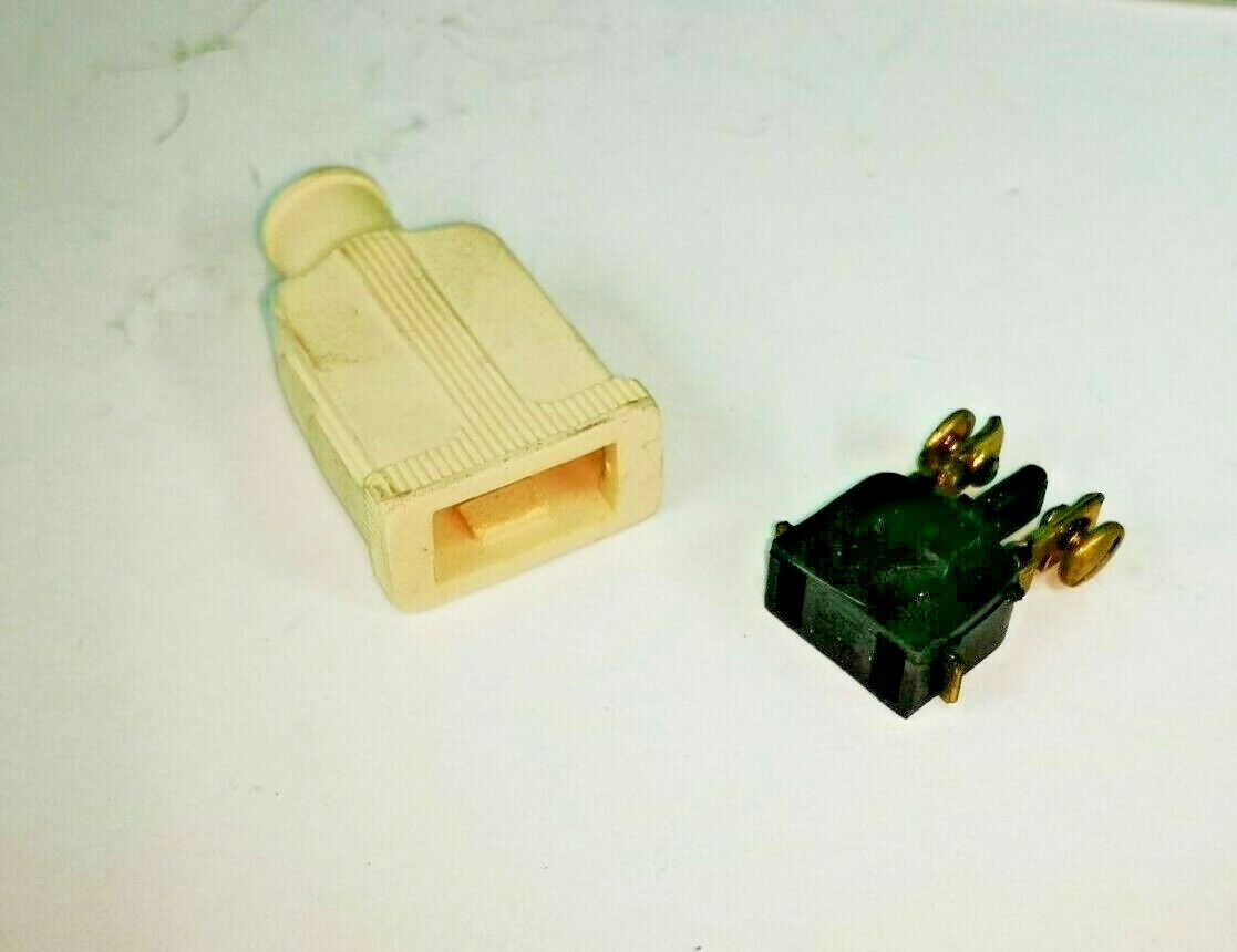 2-PK Female IVORY FLAT RUBBER CORD CONNECTOR 2P 2W 15A 125V Plug 1-15R NEW 86