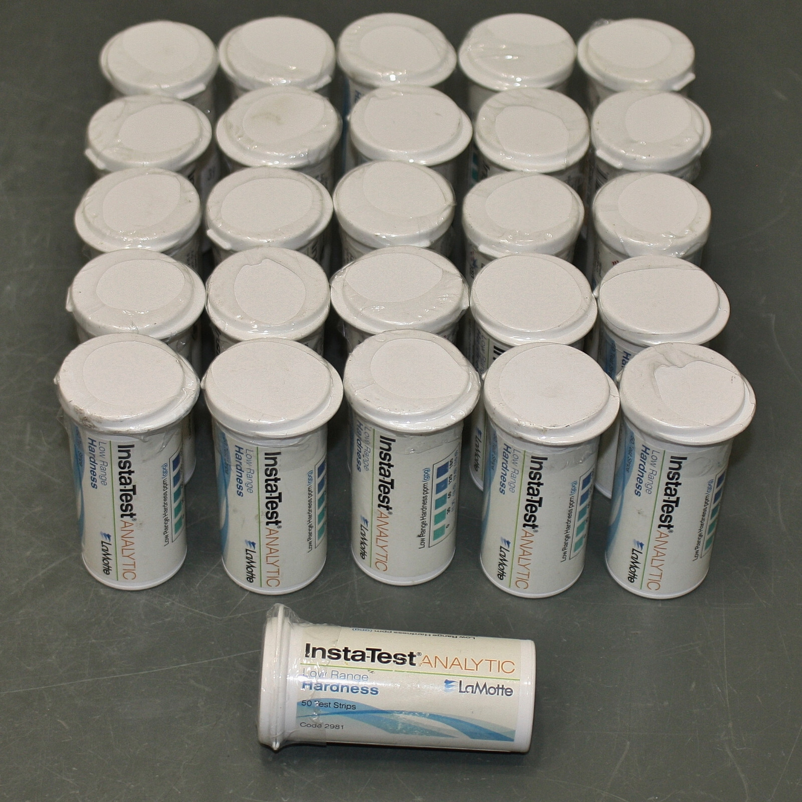 EXPIRED 02/2025 – (1450) LaMotte Test Strips 2981, Hardness 0 to 180 ppm