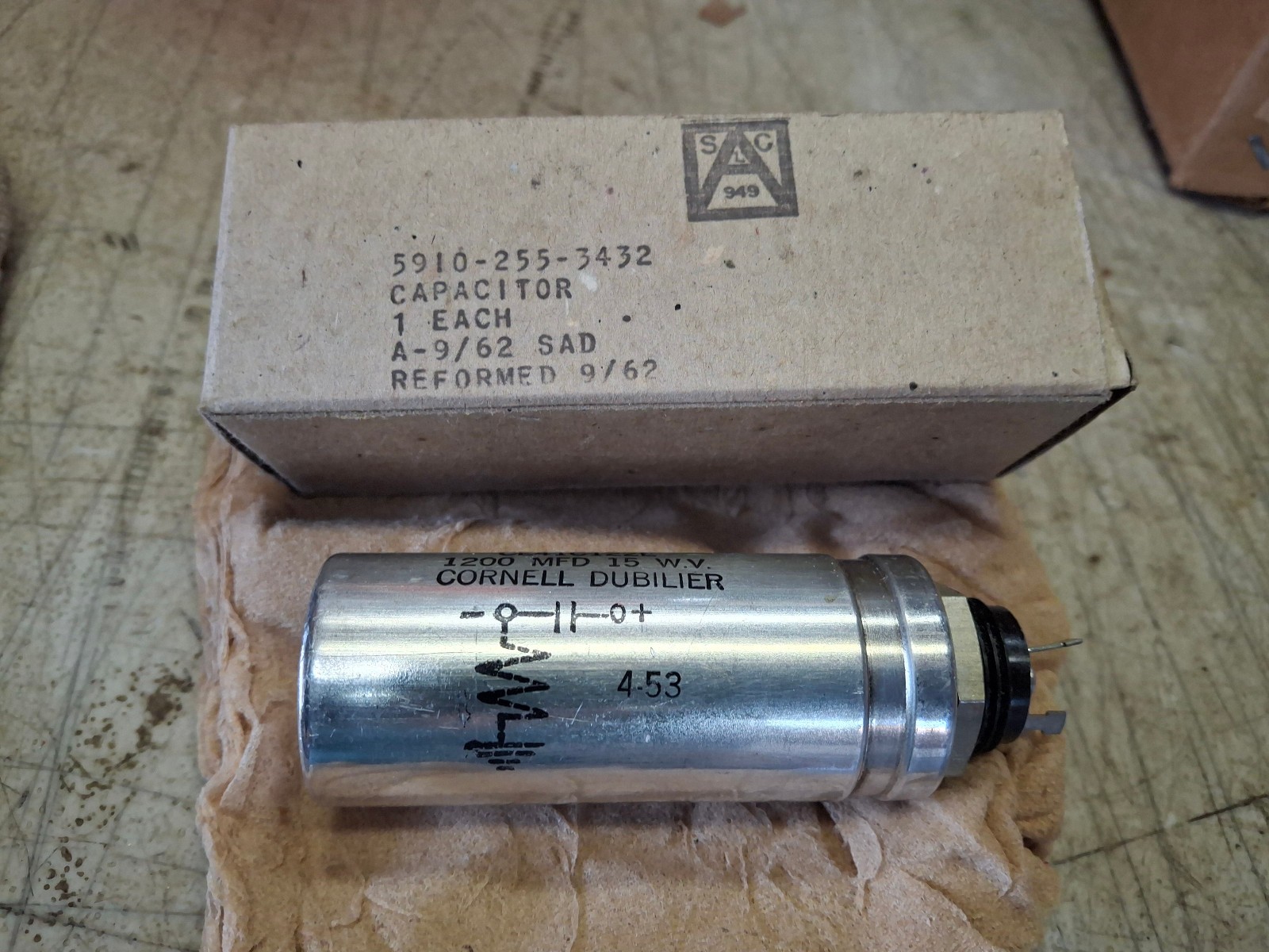 Vintage Cornell-Dubilier Electrolytic Can Capacitor CE41C122E 1200 MFD 15 W.V.