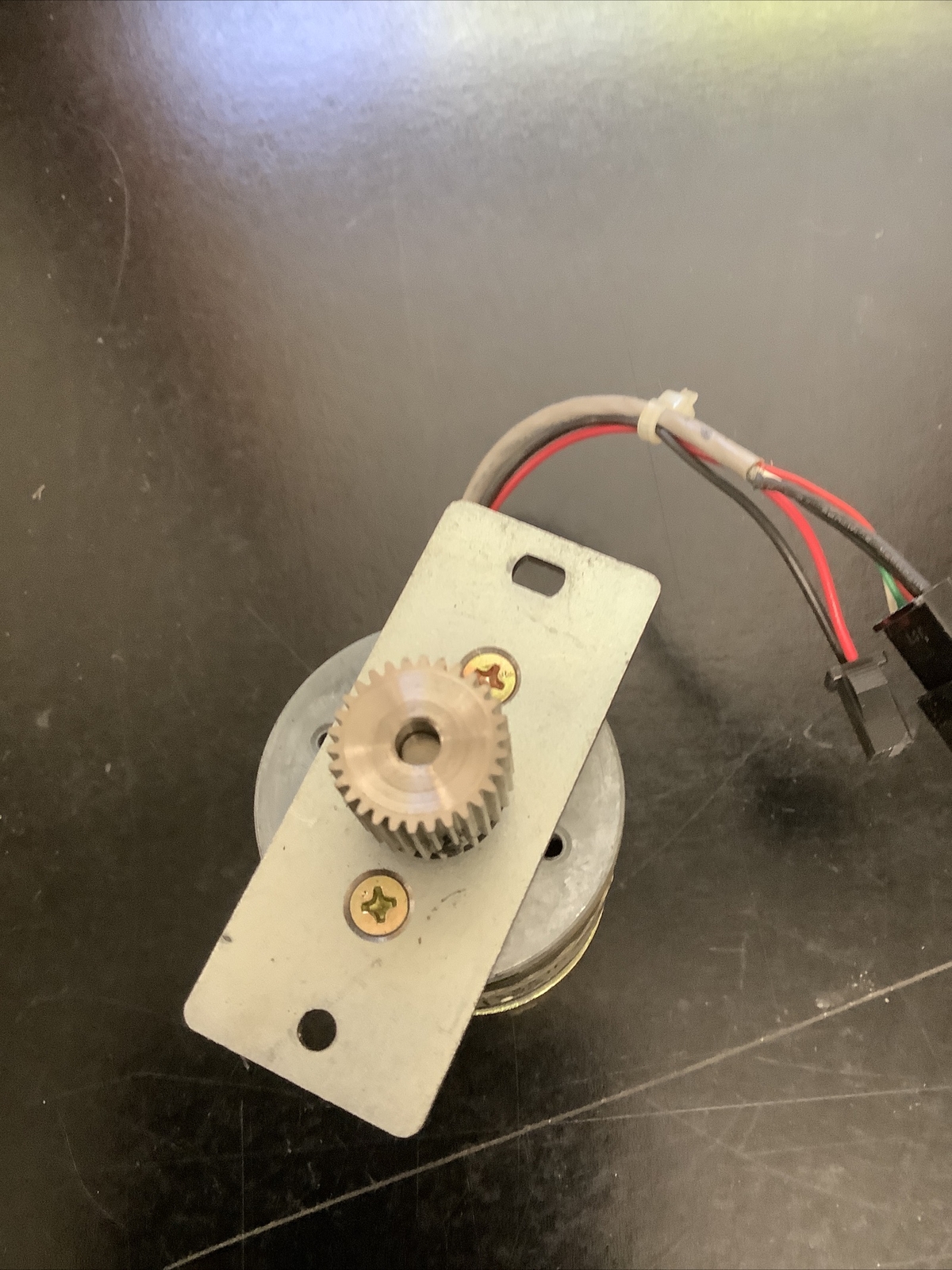 Copal DC Servo Motors with Encoder Feedback LC38RM-009-500 12KM