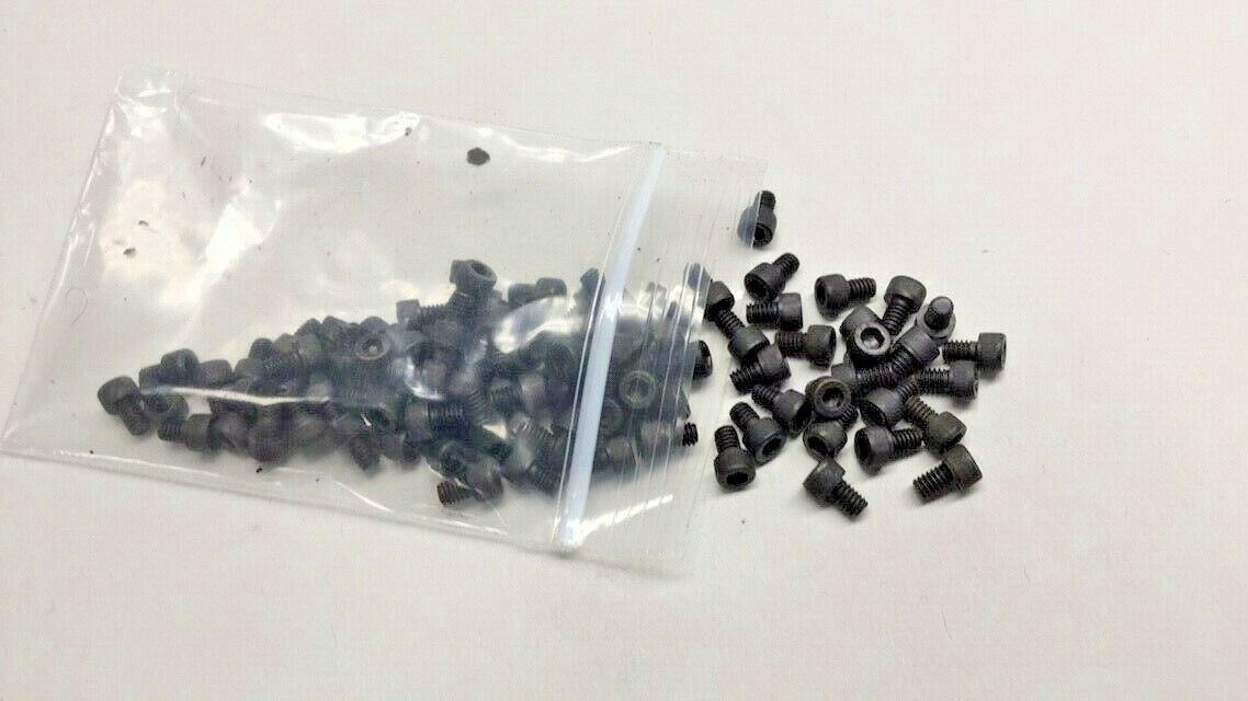 Cap Screw HYA88008-90 Socket Head 8-32 x 1/4″ (Pack Of 90) Black Plain Finish