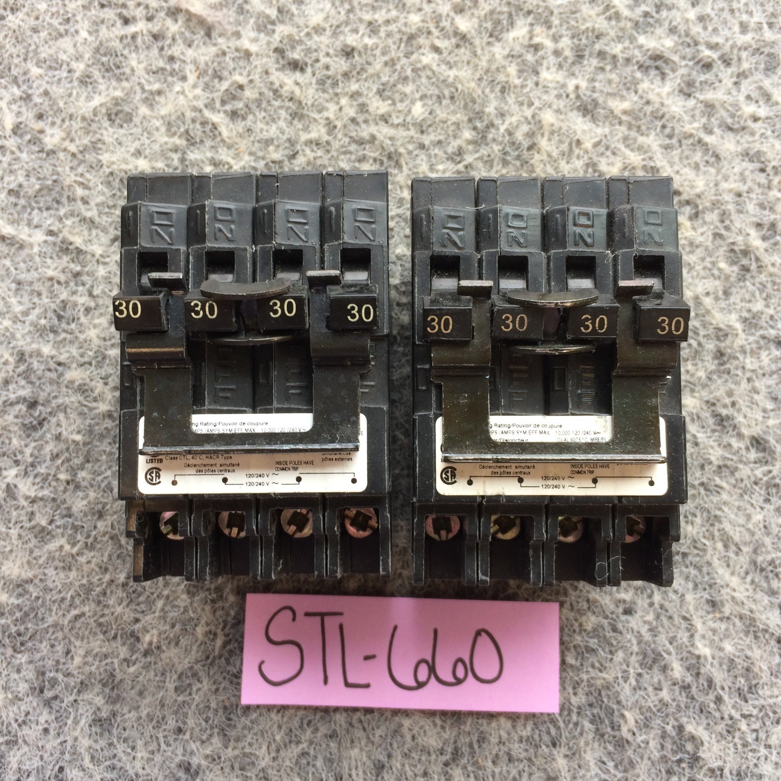 Lot of 2 SIEMENS Q23030CT2NC Q23030CT2 QUAD CIRCUIT BREAKER 2P30A/2P30A NOS