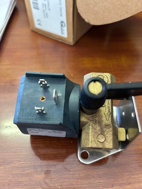 QUICK EL0521 SOLENOID VALVE 1/2″ GAS 24V 100 l/h