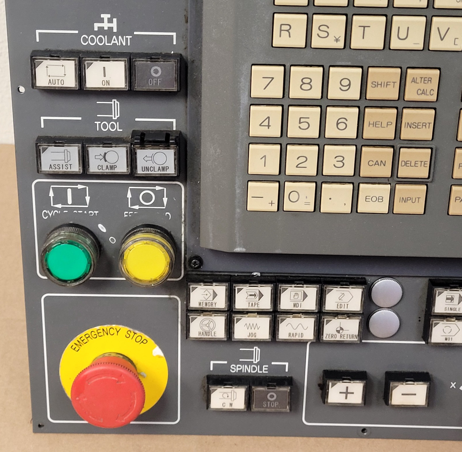 FANUC A02B-0261-C162/MCR MDI UNIT OPERATOR CONTROL PANEL FROM TOYODA FA450