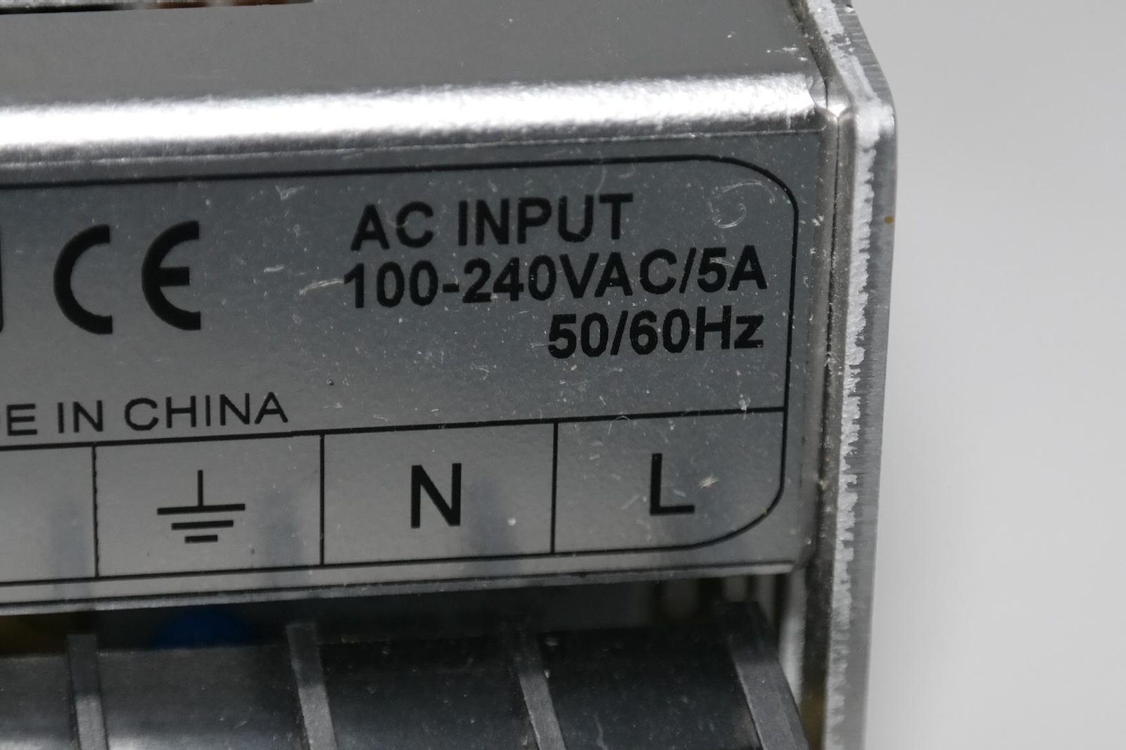 MEAN WELL SP-320-27 SWITCHING POWER SUPPLY-=|135-264V AC IN|27V DC 11.7A OUT|=-