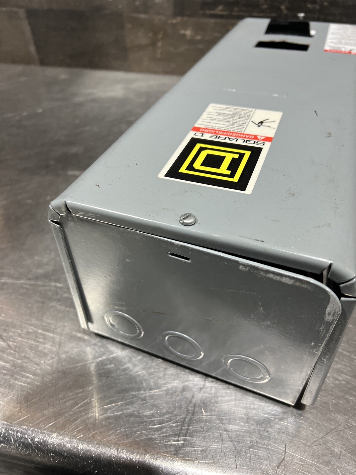 Square D 30072-007-69C Nos Surplus. Incomplete. Missing Parts As Shown In Pics