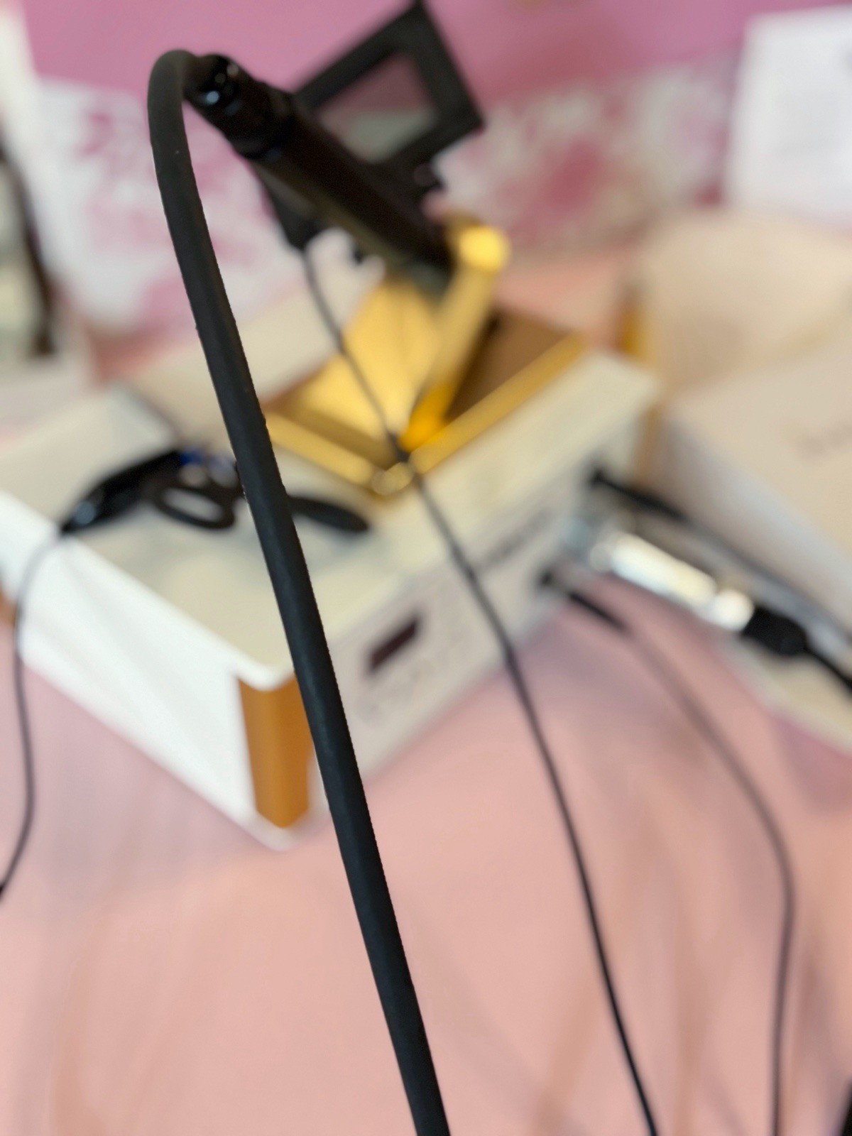 Jewelry soldering/welding machine (EverArc by Everlinx) with permanent chain