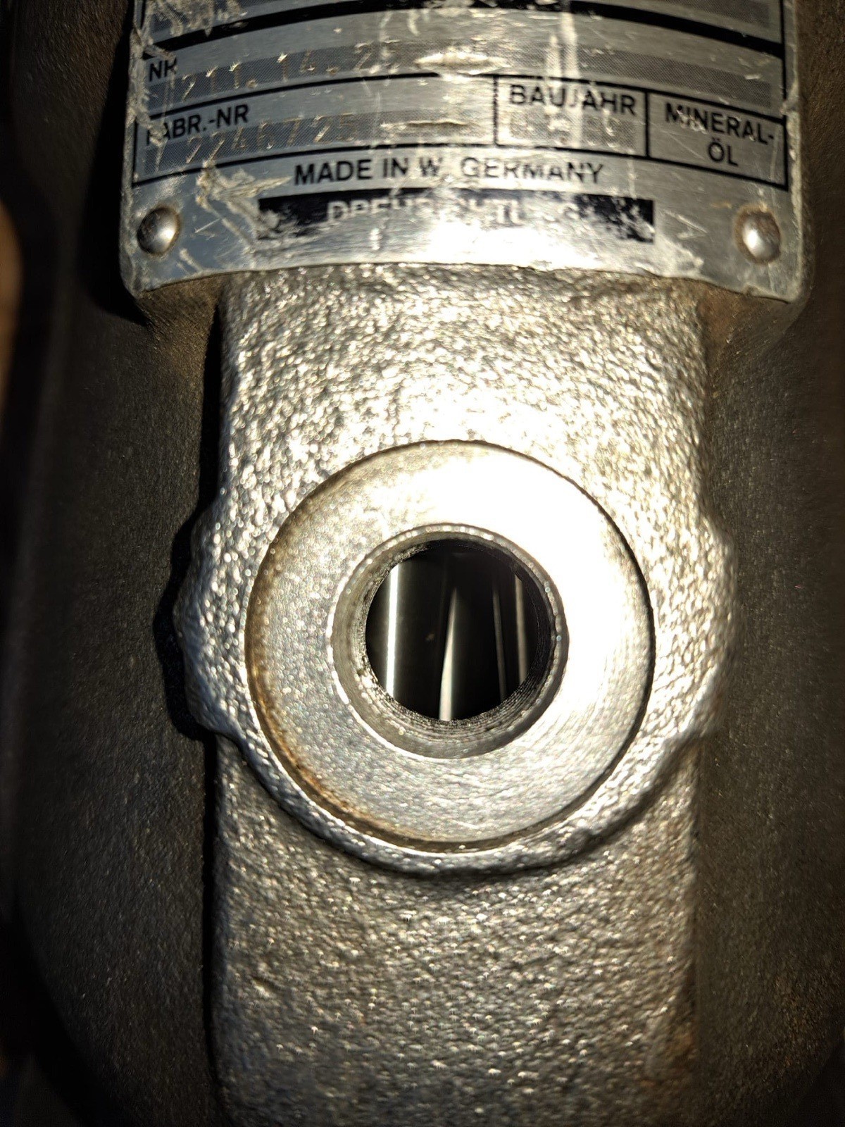 New Rexroth Hydromatik Axial Motor A2FM32/61W-PAB04 A2FM32/61W Germany NextDay