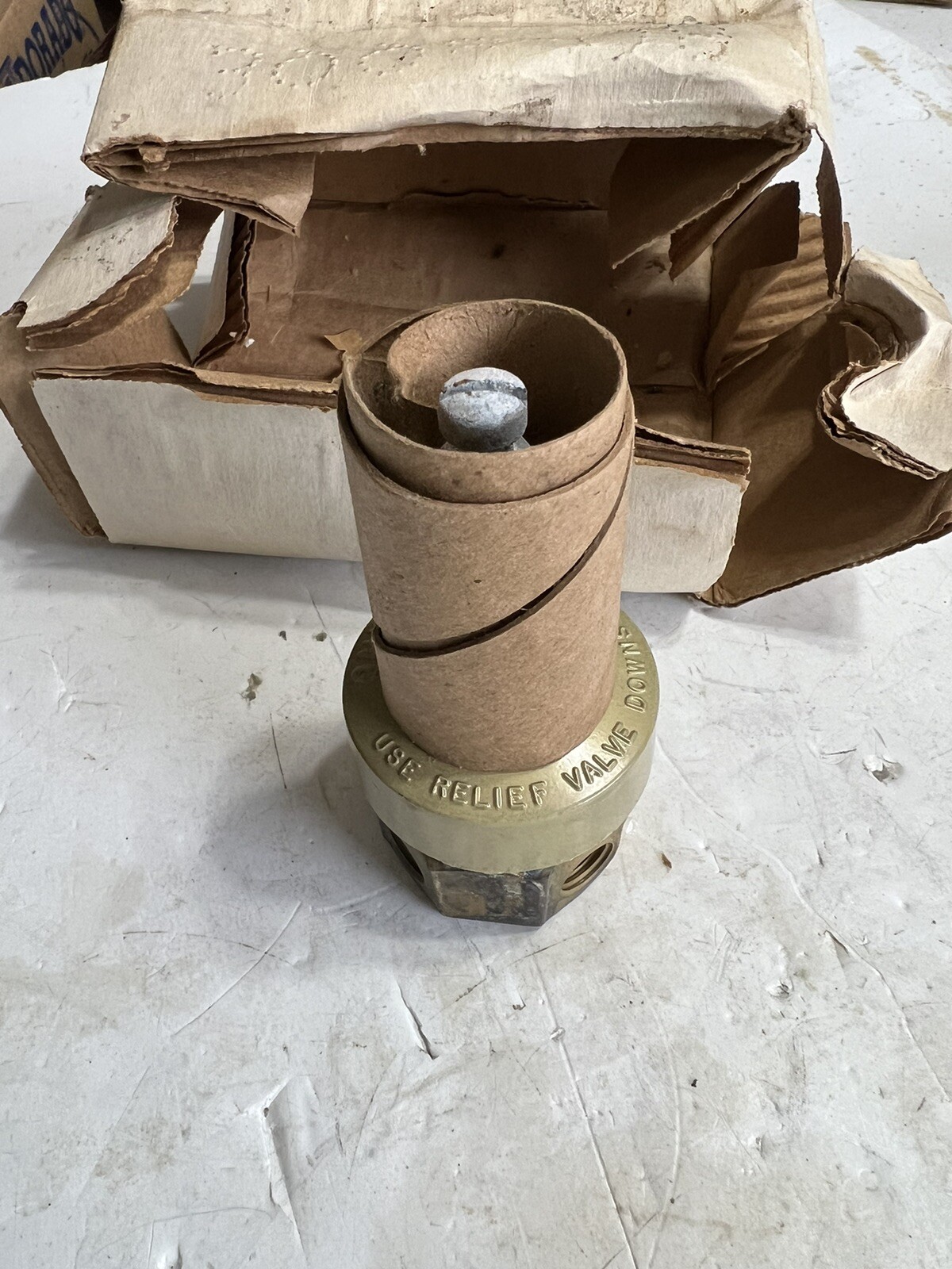 Norgren Relief Valve 3000 PSIG,型号:R83200NNA,全新旧货-