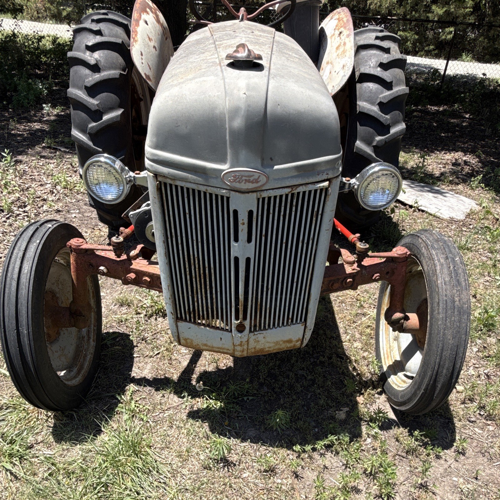 Ford 8N N-Series Farm Tractor 2WD Gasoline 4-Cylinder Engine MPN 8N