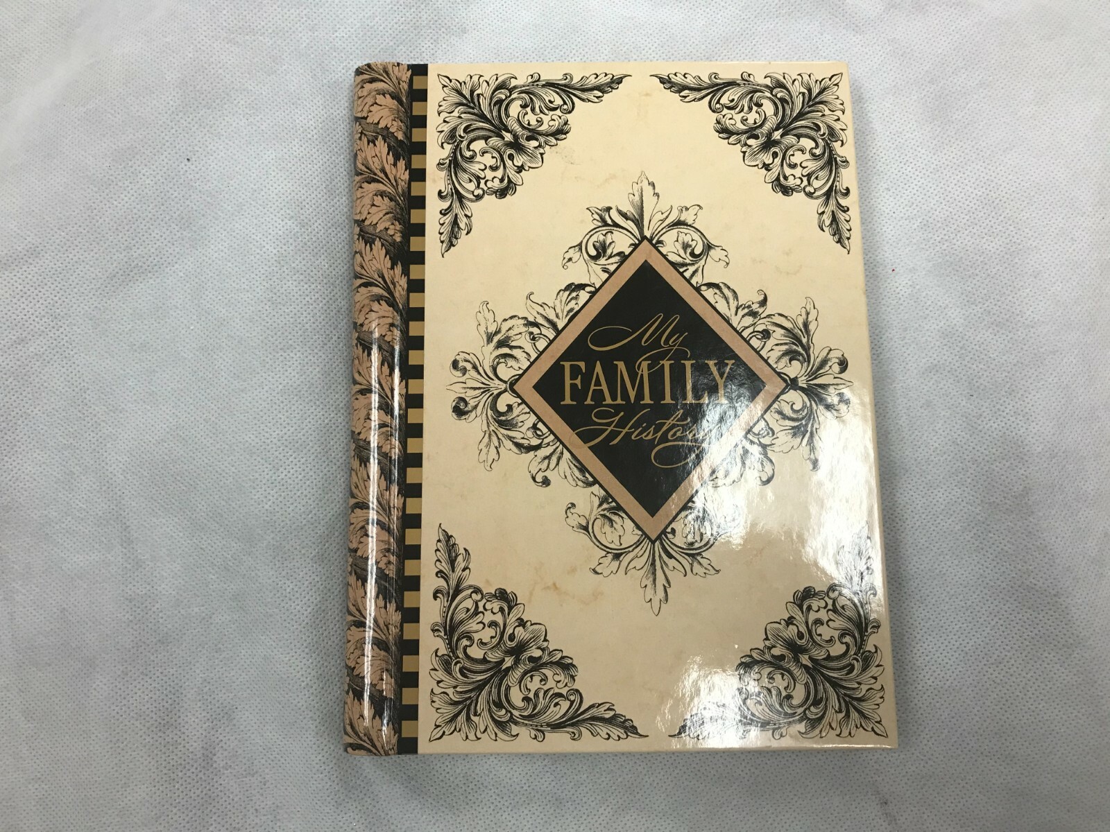 Hallmark «MY FAMILY HISTORY» Journal Record Fondest Memories Mint Condition