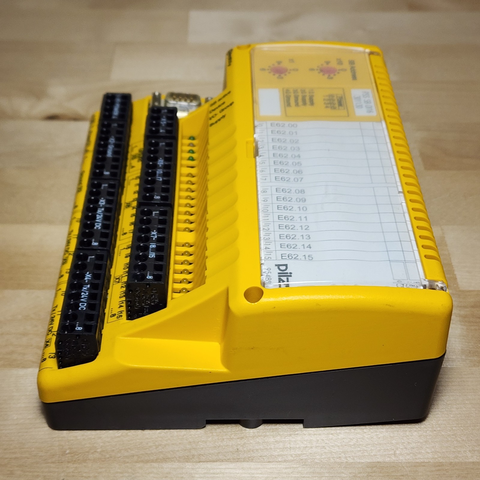 Pilz 301130 PSS SB DI16 SafetyBUS p 16-Channel Digital Input Module 24VDC