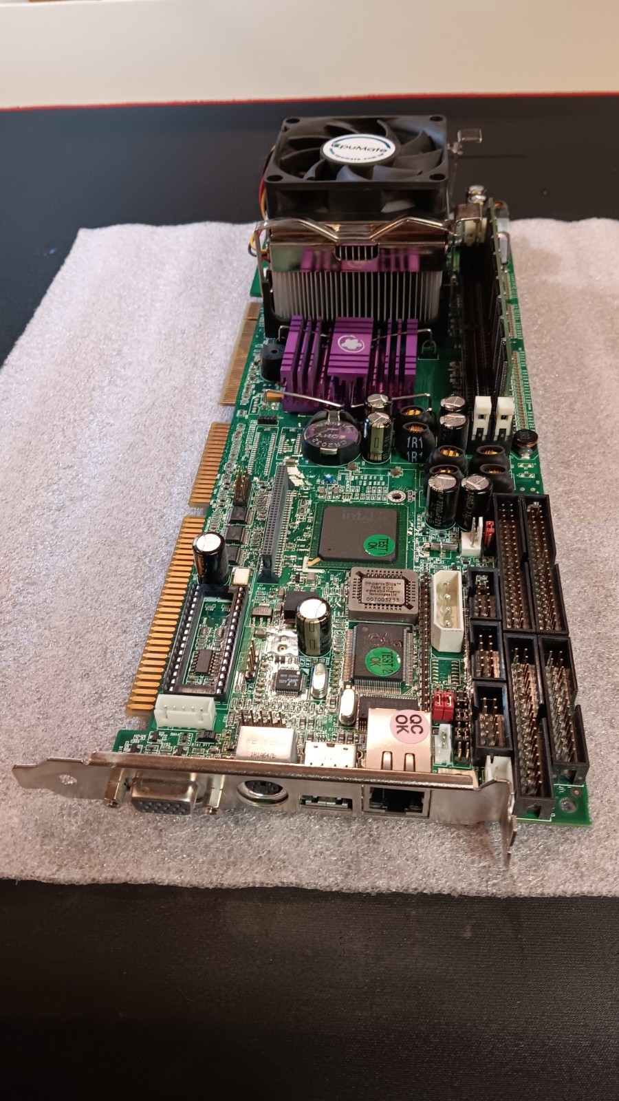 ROBO-8712VLA BIOS R1.00 + 2.4 GHZ PENTIUM WITH 512GB MEM.