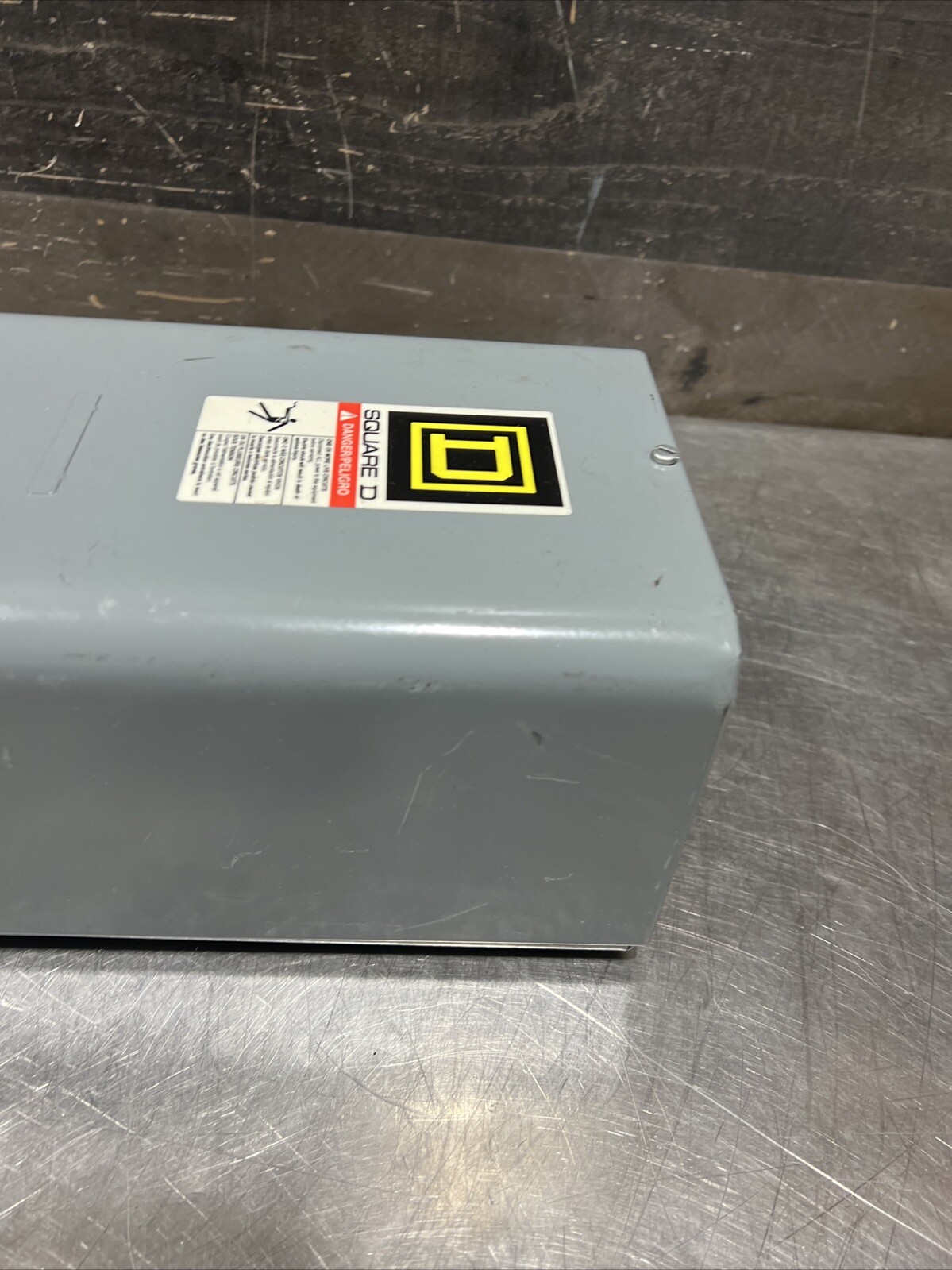 Square D 30072-007-69C Nos Surplus. Incomplete. Missing Parts As Shown In Pics