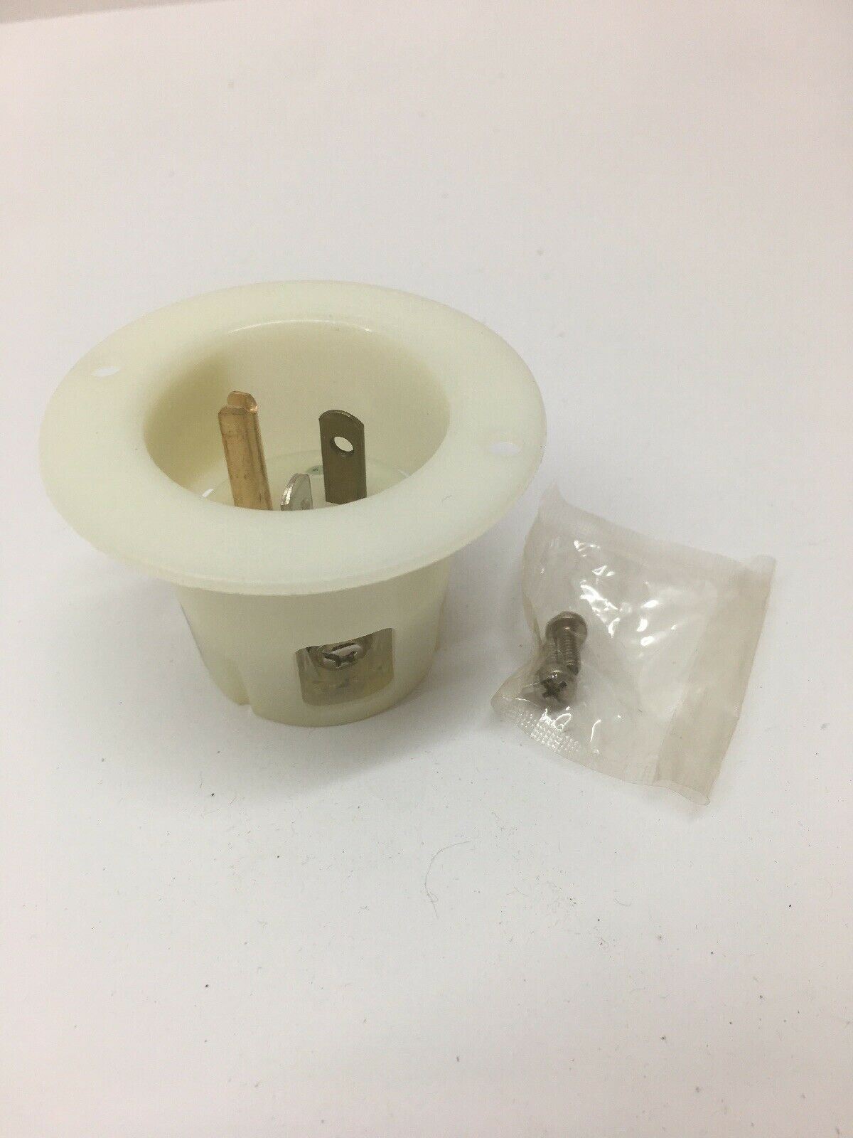 Straight Blade Devices, Male Inlets, Flanged, Industrial/Commercial, 20A 125V, 2