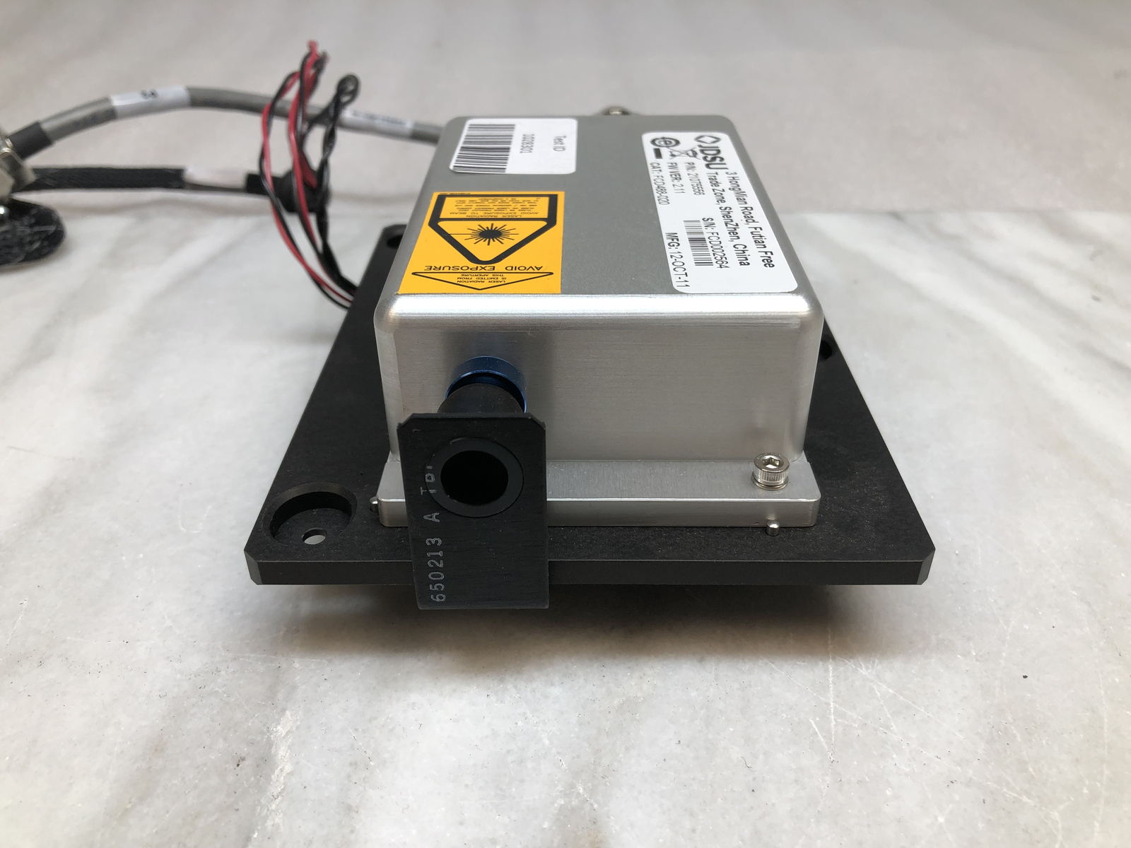 JDSU/JDS Uniphase 21075556 FCD488-020 Continuous Wave Laser V2.11 488nm 500mW