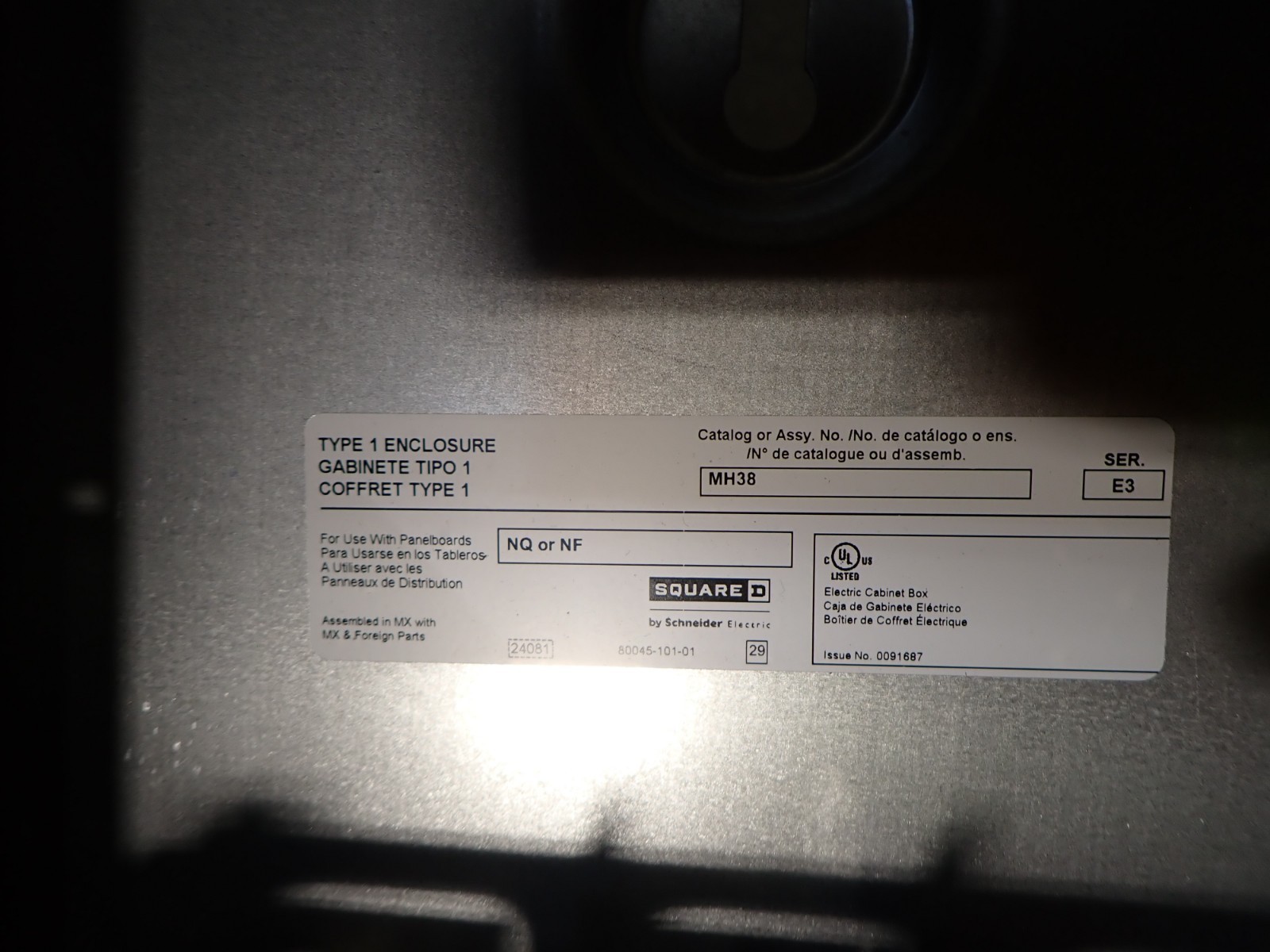 New Surplus SQUARE D NQ 100 amp MLO 208v 3 Phase Panel 42 Circuit NC38SHR P1826