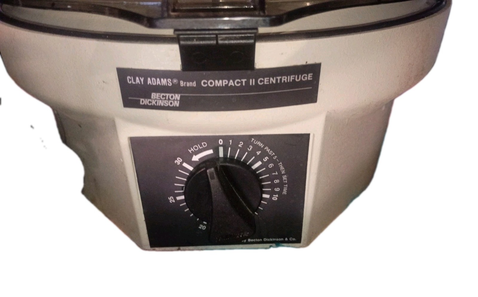 CLAY ADAMS / BECTON DICKINSON – Compact II Centrifuge (6 test tubes)