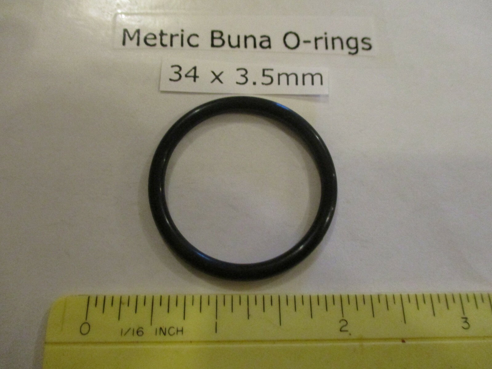 34mm ID x 41mm OD x 3.5mm thick O-ring. Buna-70. Quan 1.