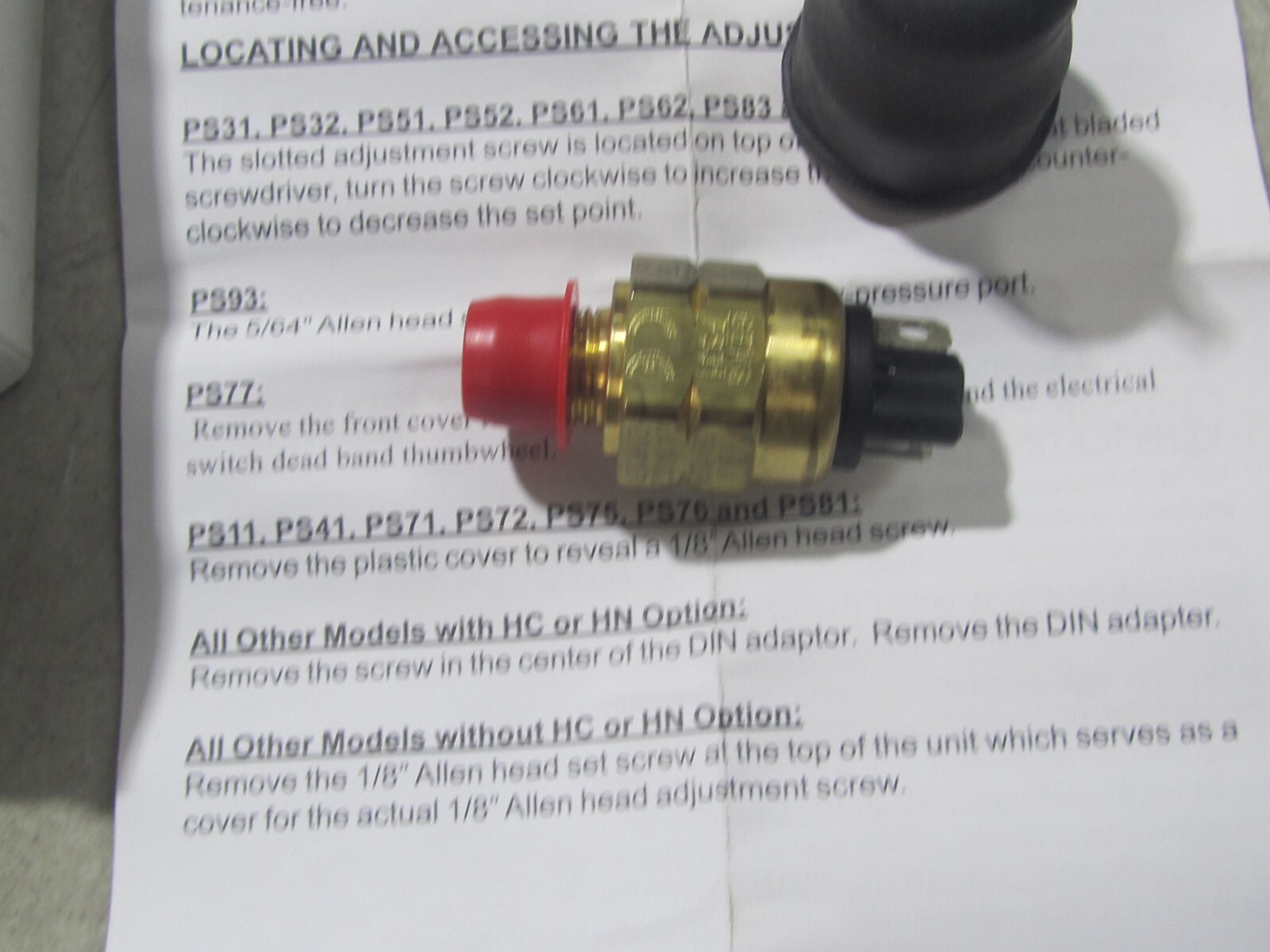 NEW Gems Pressure Switch New Ps31-40-4MNB-B-SP-RB