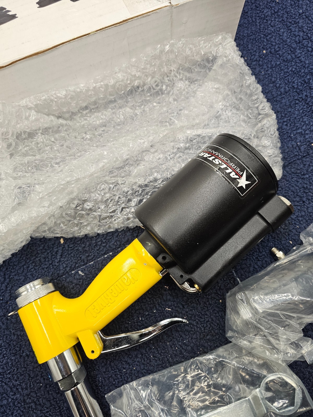 ALLSTAR PERFORMANCE Air Rivet Gun For Steel & Aluminum Rivets, V-2