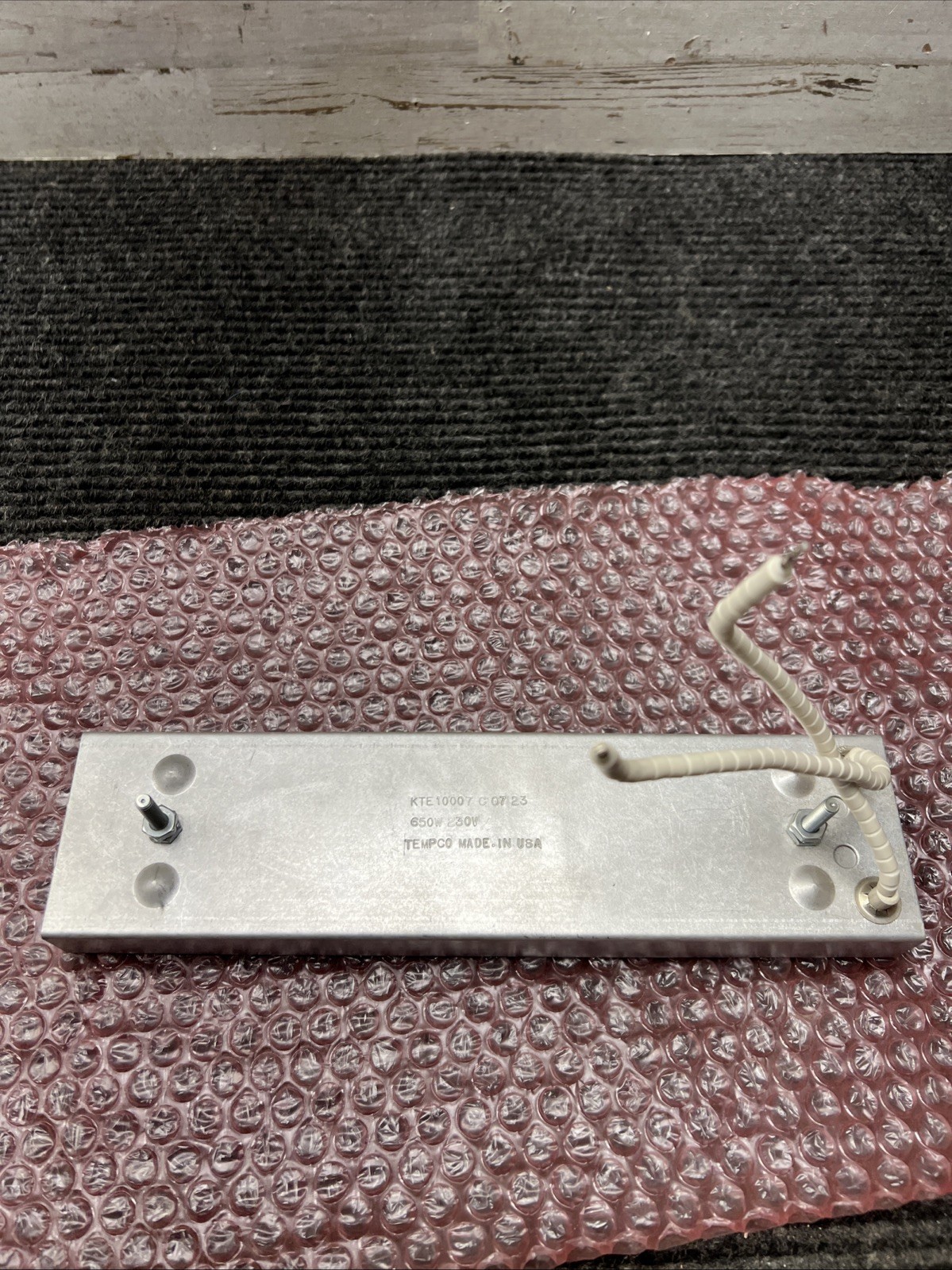 TEMPCO KTE 10007 C07 23 Heater Element 650W 230 V made in USA