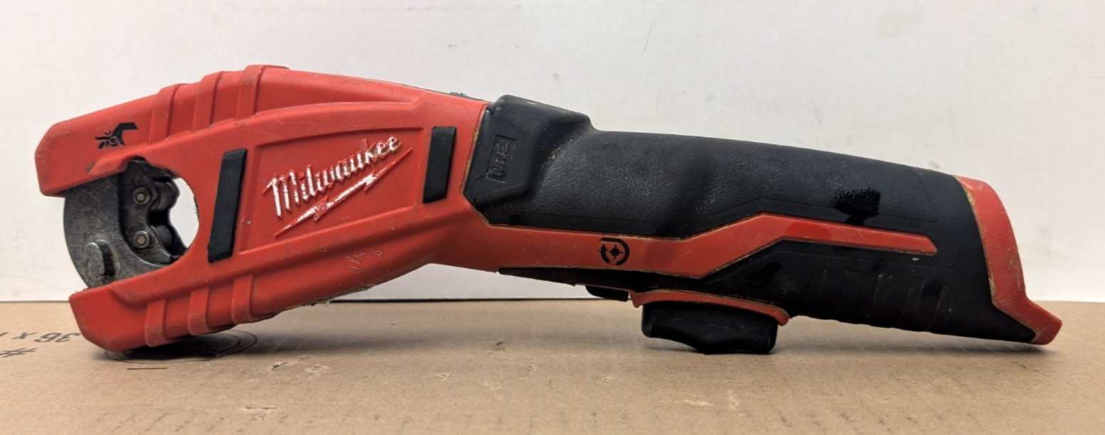 Milwaukee 2471-20 M12 Cordless Copper Tubing Cutter – FOR PARTS/AS-IS!