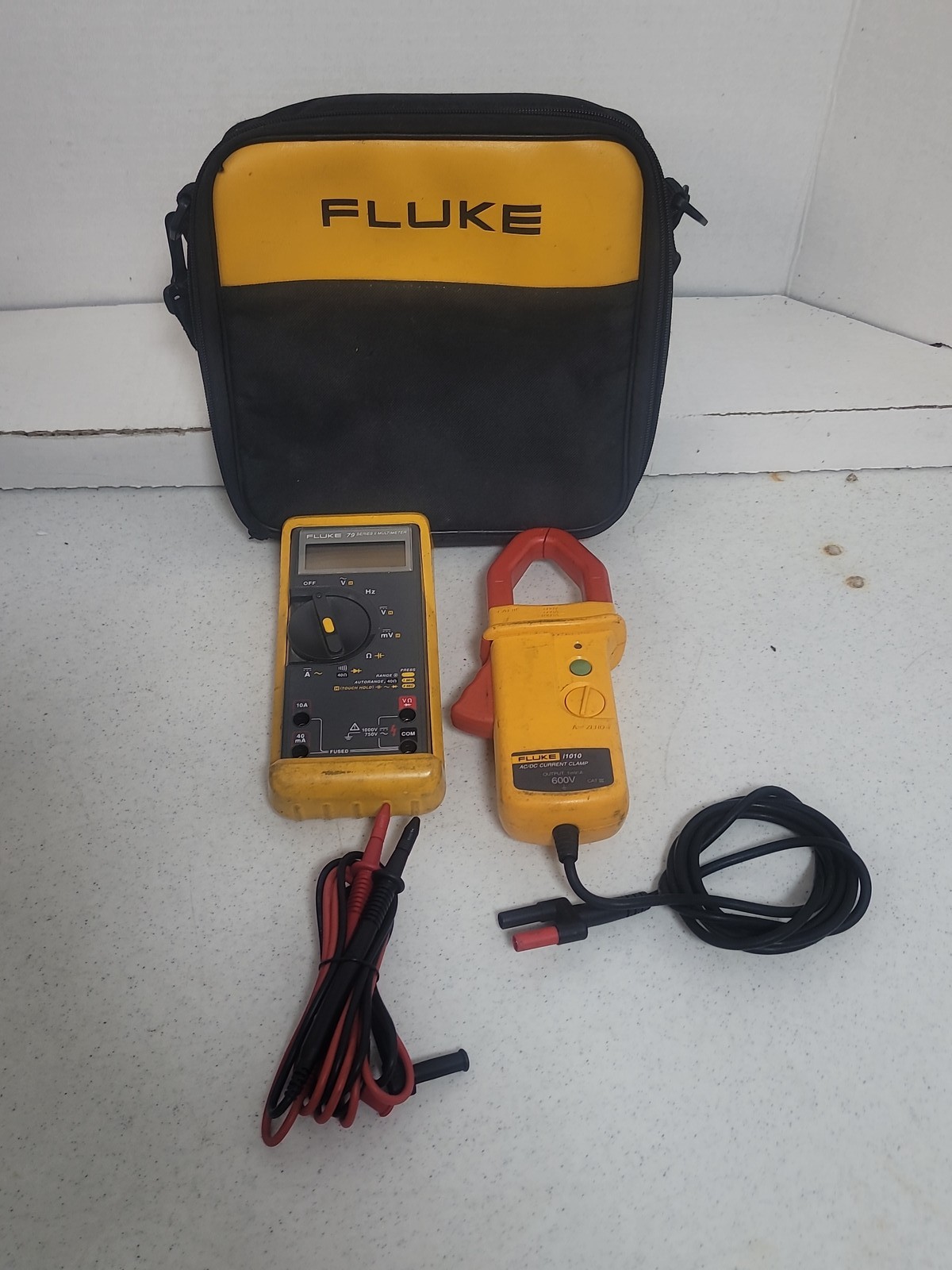Fluke Soft Case i1010 Clamp Current Meter & 79 Series II DMM Electrical w
