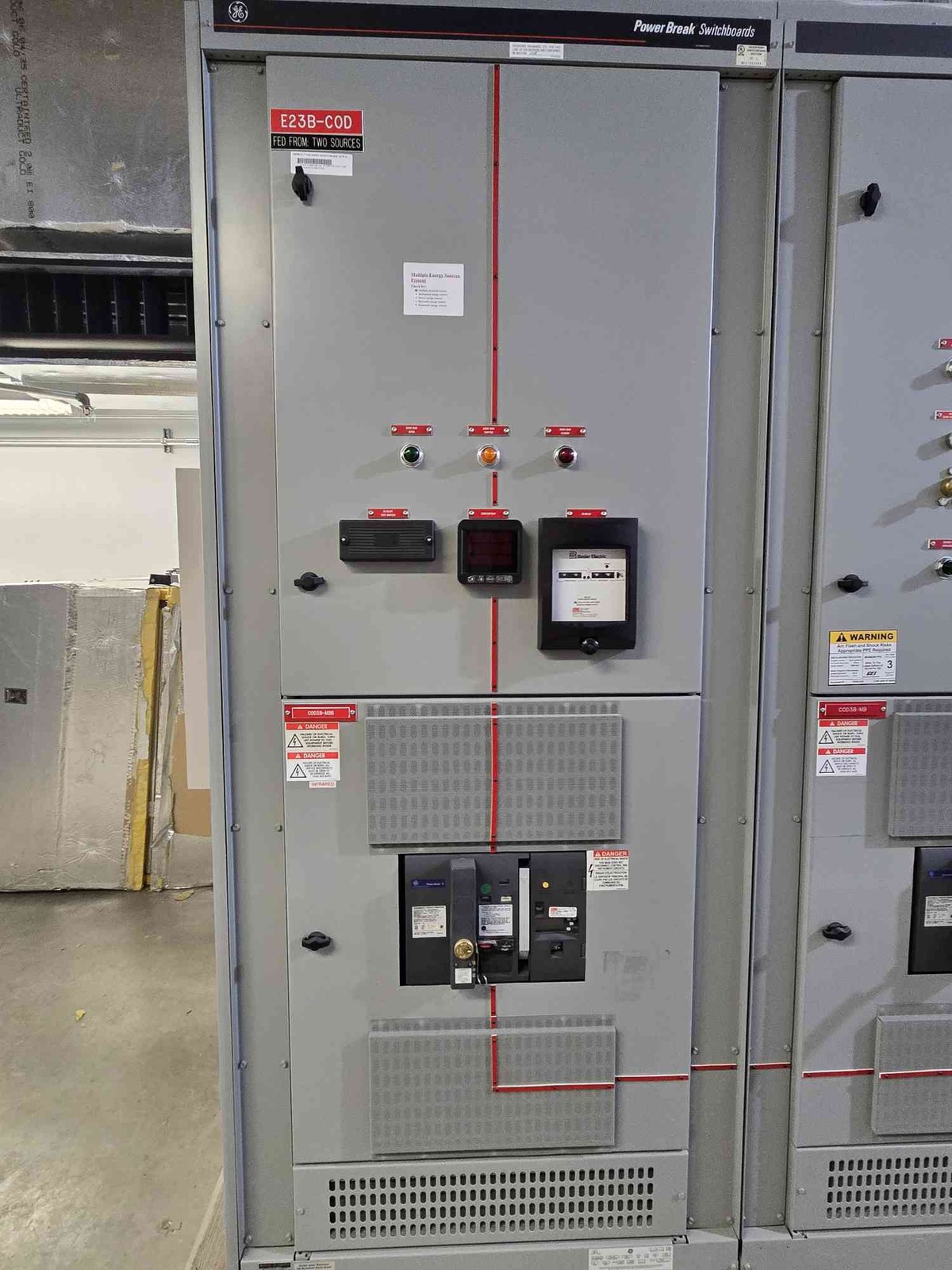 4000A GE Power Break II Switchgear Dual SSD 4000A Main & 14 SHF 800A Sub Feeds
