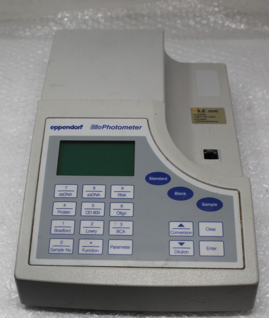 Eppendorf 6131 BioPhotometer Spectrophotometer UV/Vis DNA RNA Oligo Protein