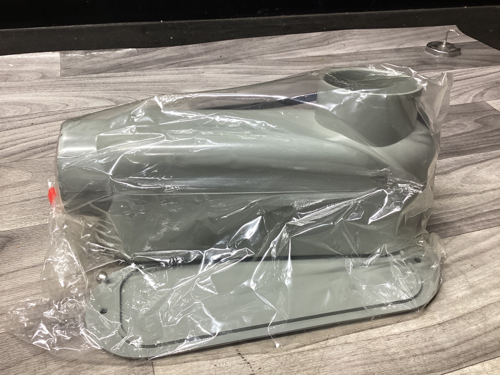 Kraloy 2″ LB LB20 PVC CONDUIT BODY WITH SEAL AND COVER #110B127PR3