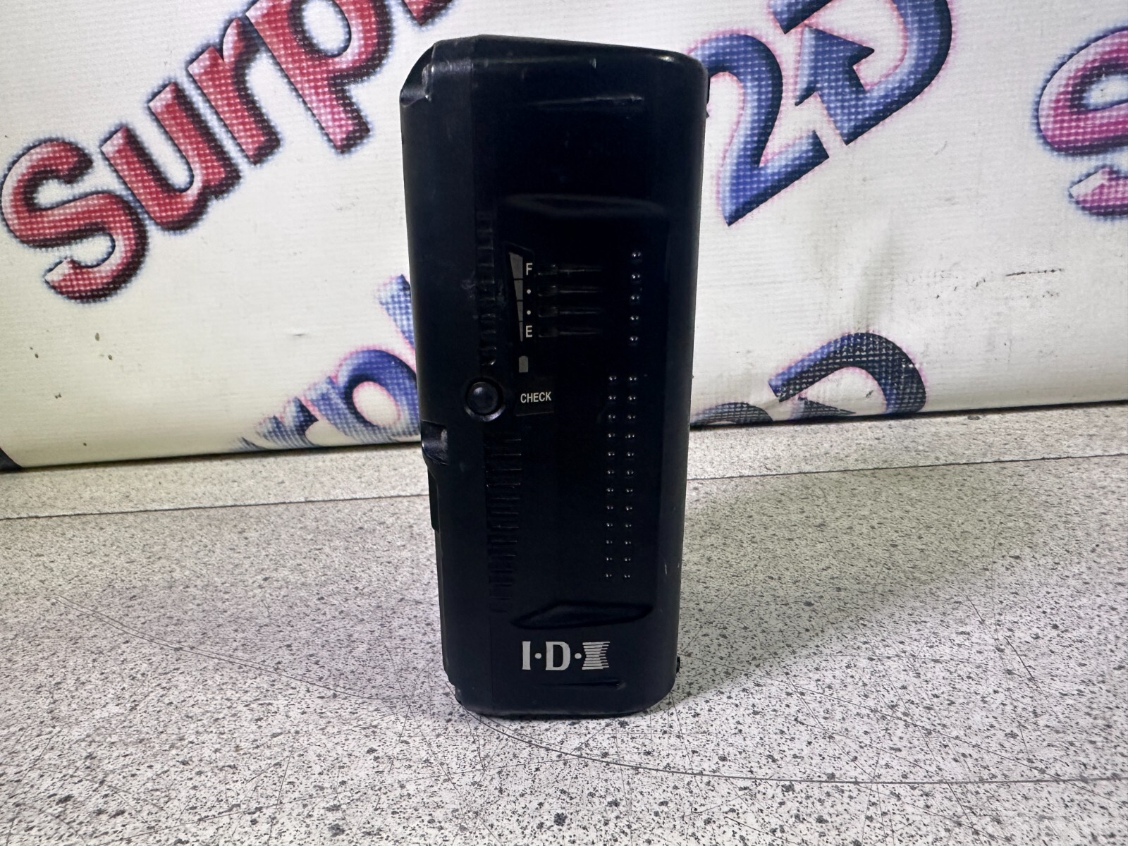 IDX Endura CUE-D150 Lithium Li-Ion V-Mount Battery