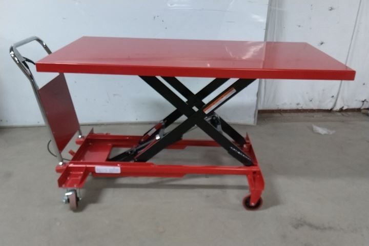 Dayton 4ZC18K 1,000 Lb Load Capacity Manual Mobile Scissor-Lift Table