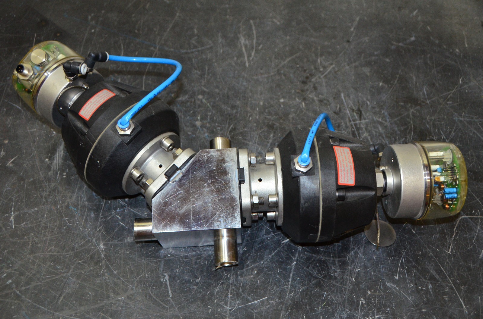 Gemu 687 2 Way Diverter Valve 1″ BW X BW X BW w/ 4222 Position Indicator
