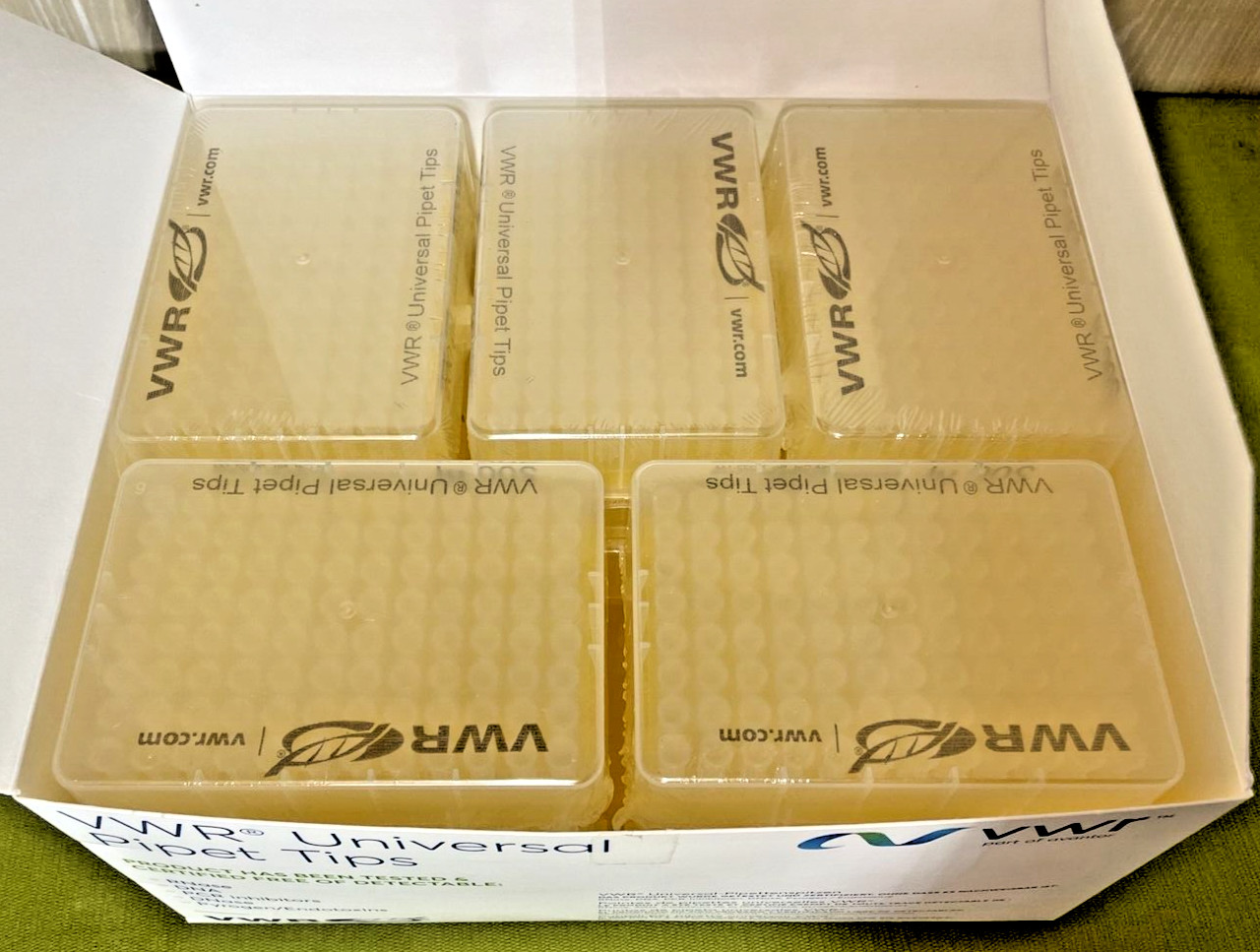 VWR 76322-144 Universal 200µl Pipet Tips Low Retention 10 Racks/Pac, Exp 03/2027