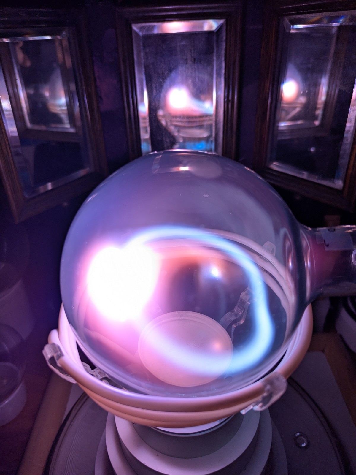 1L Ho/Xe Zerg Labs Experimental TICP Electrodeless Plasma Art Flask
