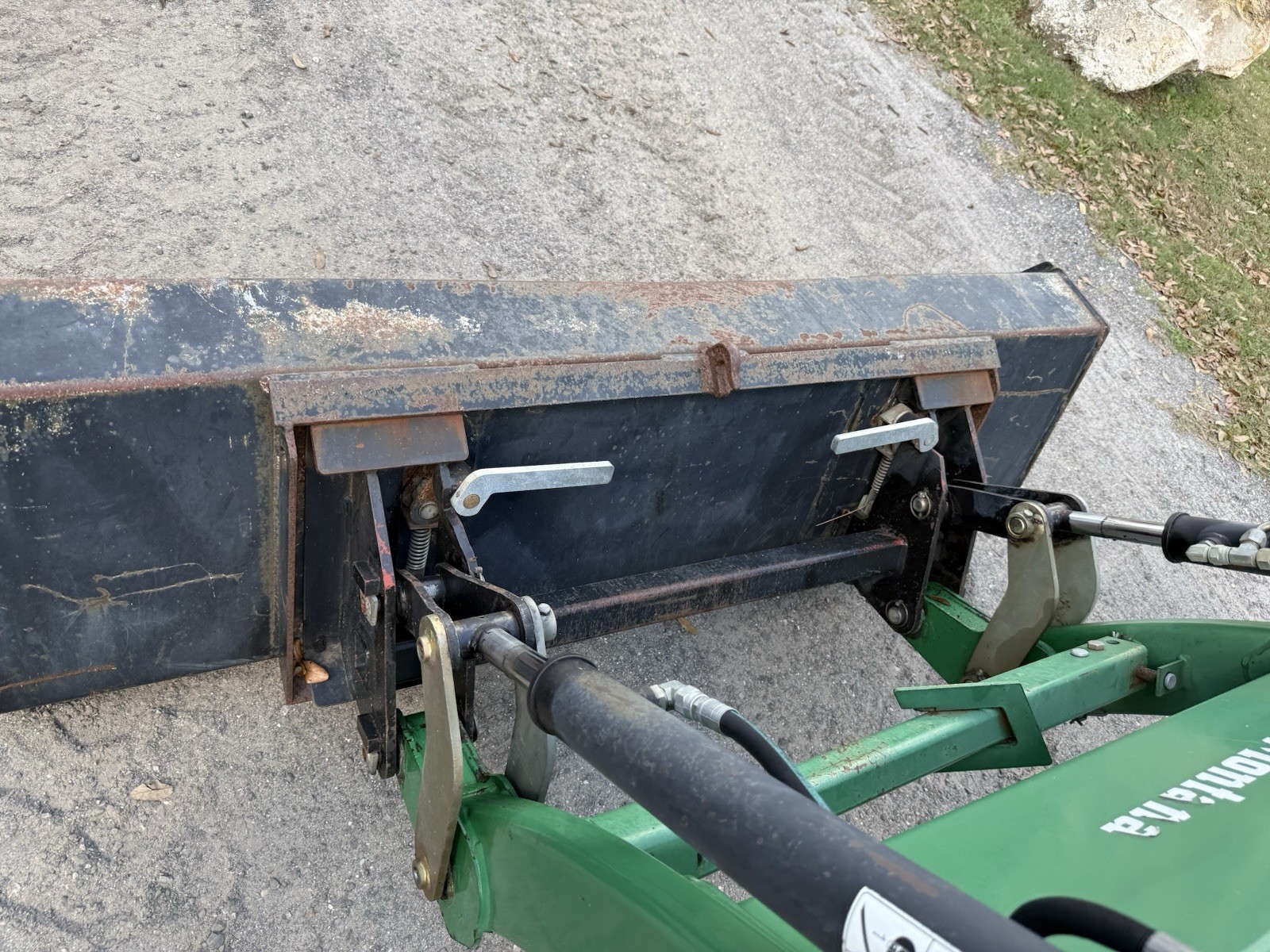 2017 KUBOTA SVL95-2S SKID STEER LOADER – HI FLOW – A/C CAB – JOYSTICKS